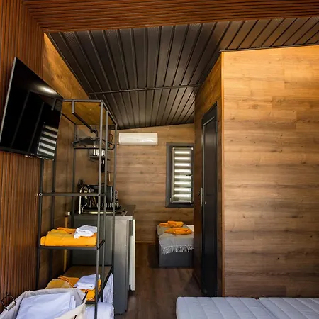 אתר קמפינג къмпинг- албатрос