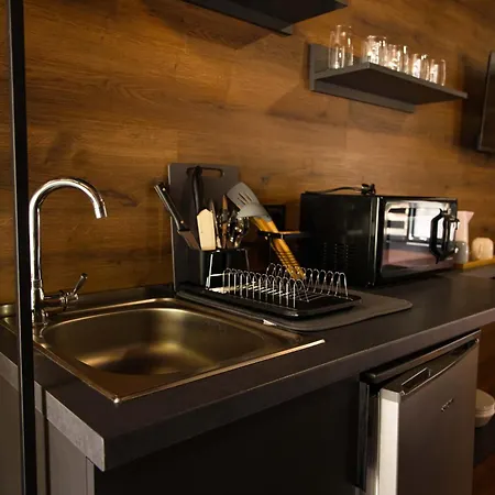 къмпинг- албатрос * וארנה